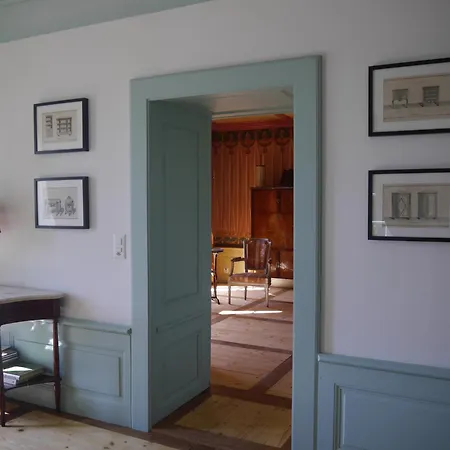 Chateau Marnand - Appartement Louis XVI Apartment *